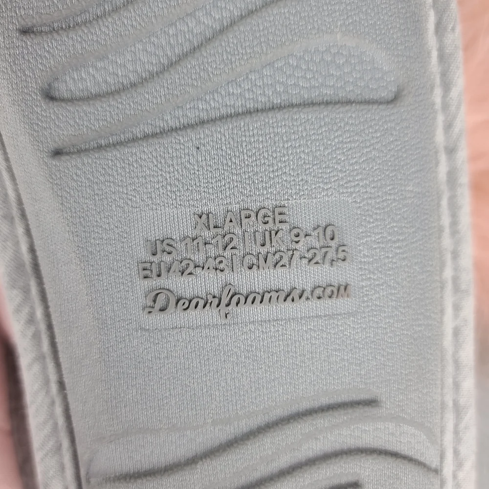 DEARFOAMS Memory Foam Slippers - Picture 7 of 8